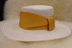 Hat05