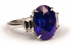 Blue-Sapphire-Ring